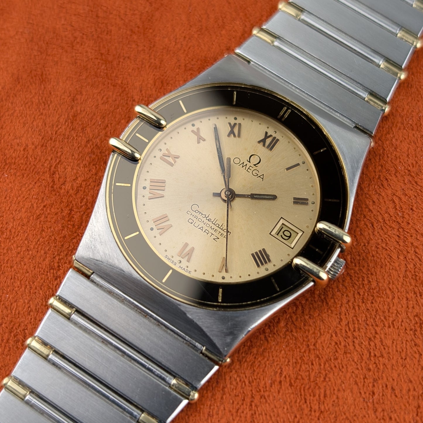 Omega Constellation Manhattan 1984