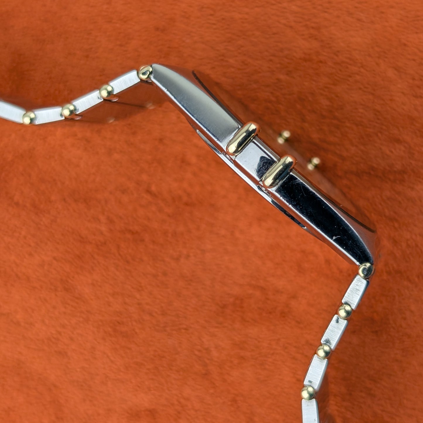 Omega Constellation Manhattan 1984