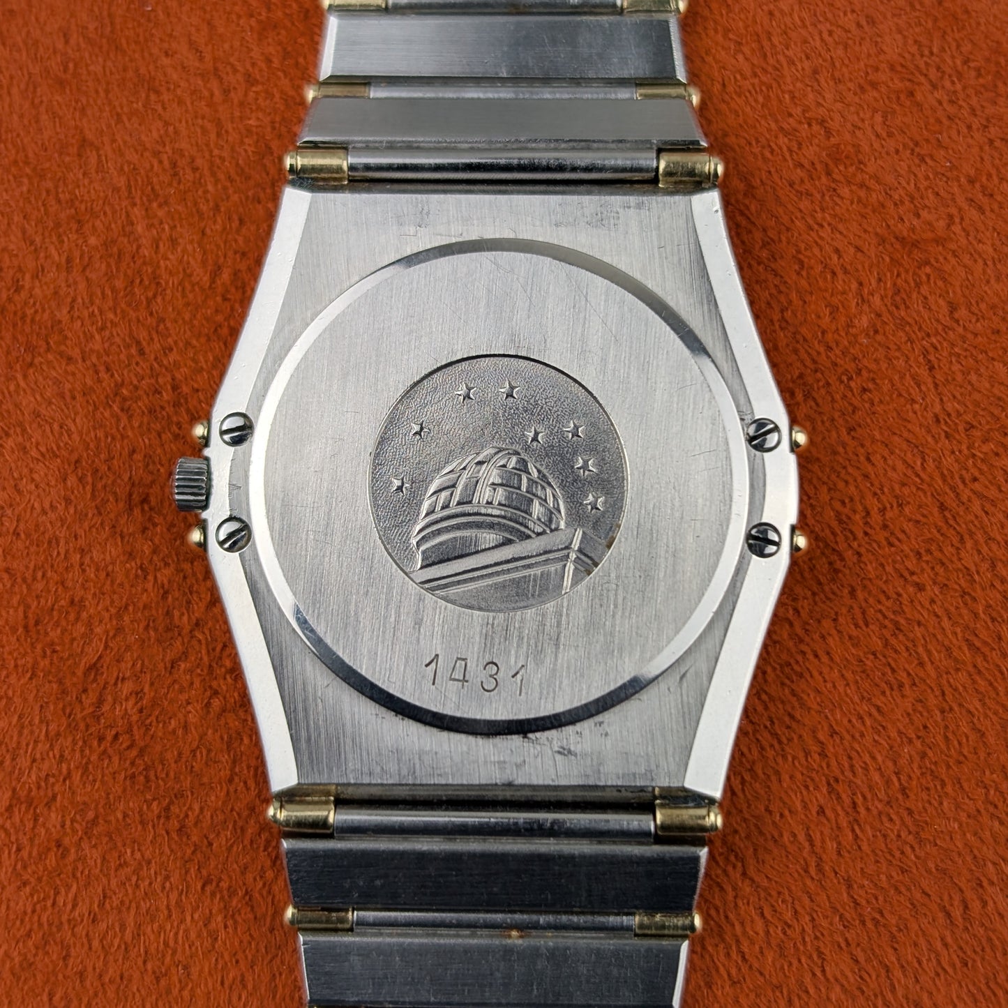 Omega Constellation Manhattan 1984