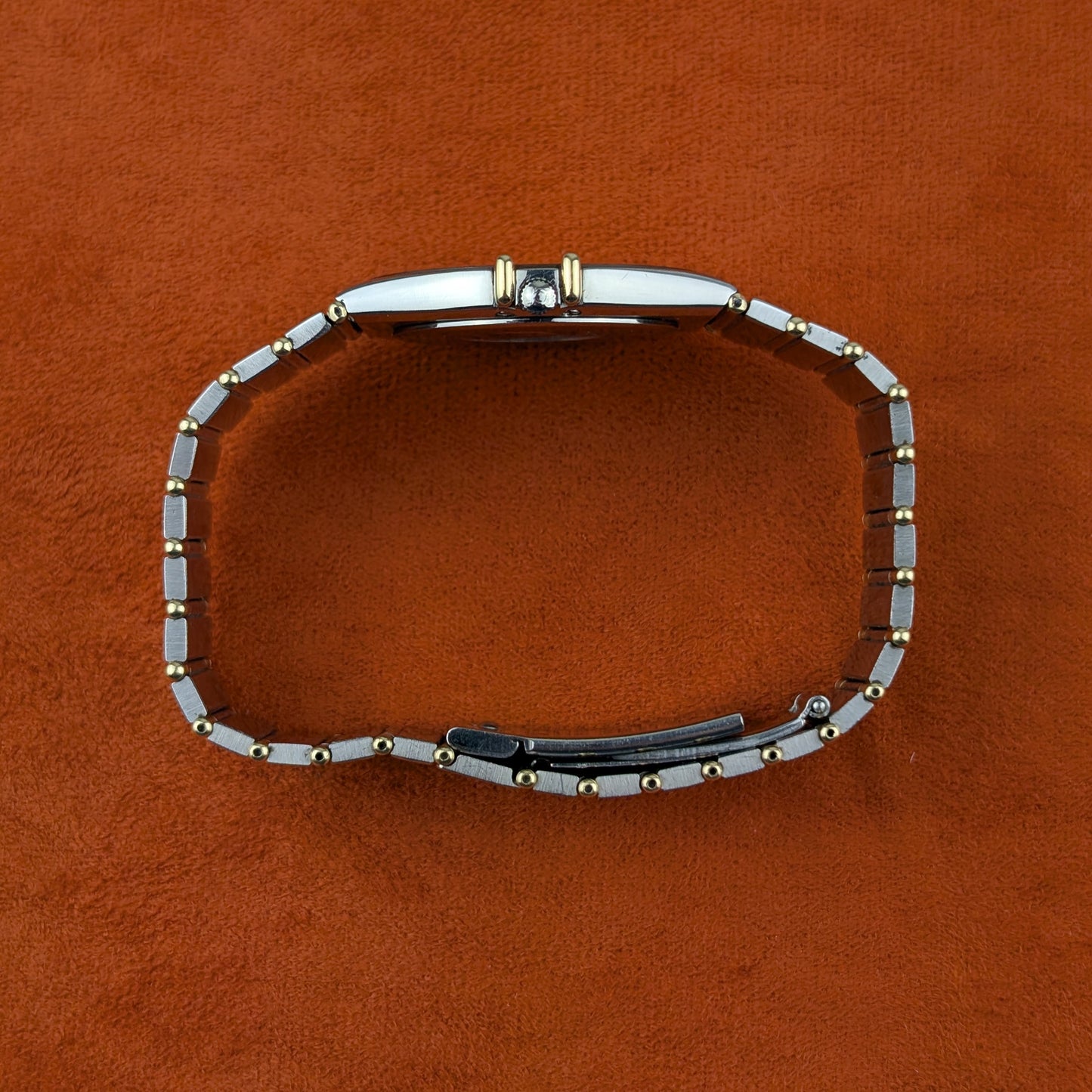 Omega Constellation Manhattan 1984