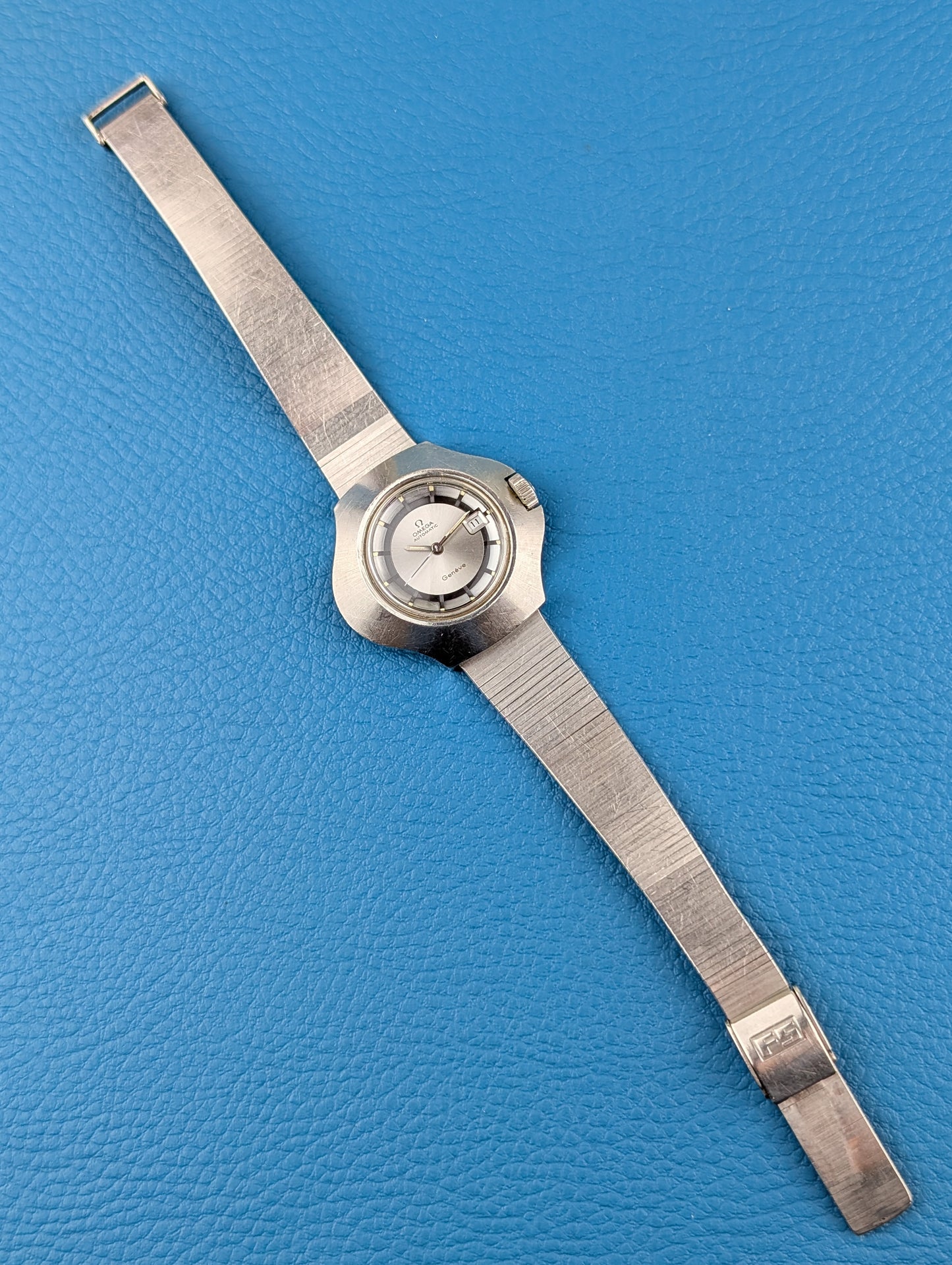 Omega Genève Automatic Stingray 1972