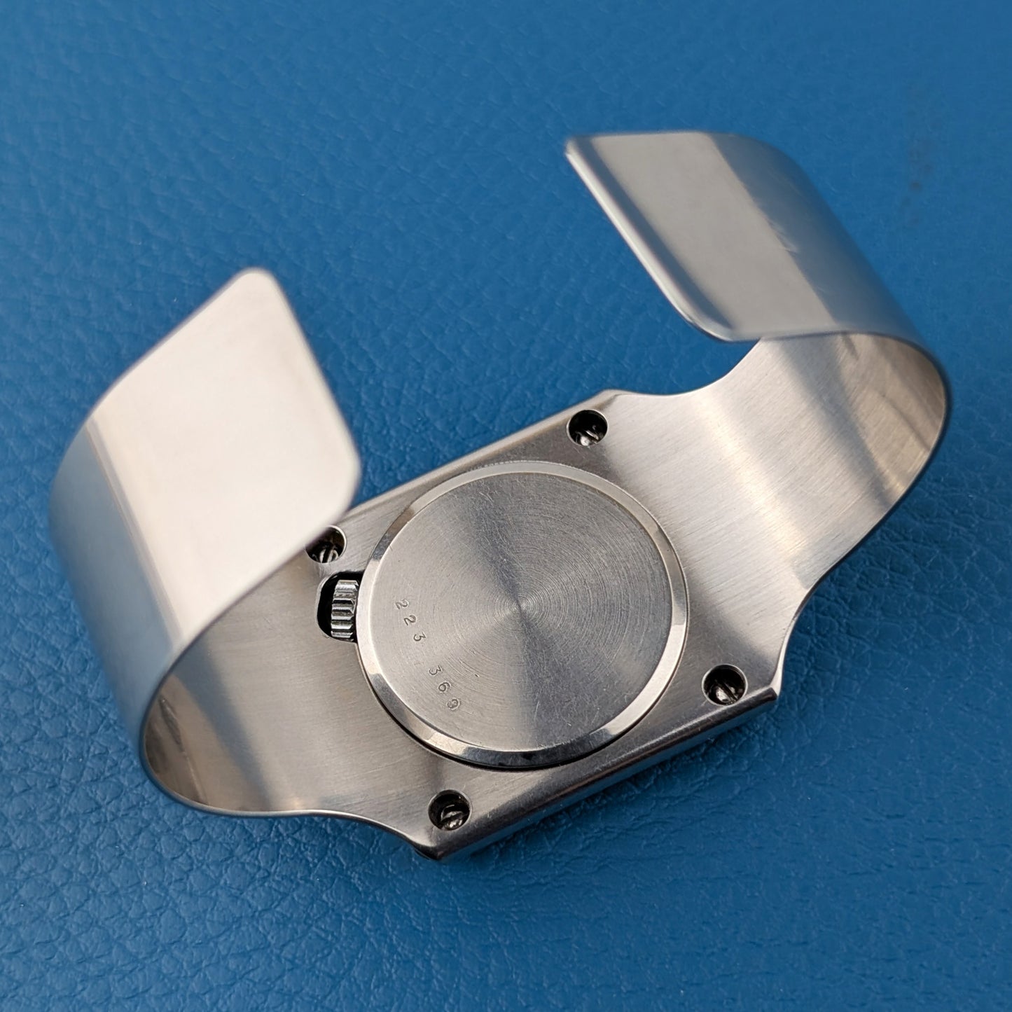 Gubelin G Quartz
