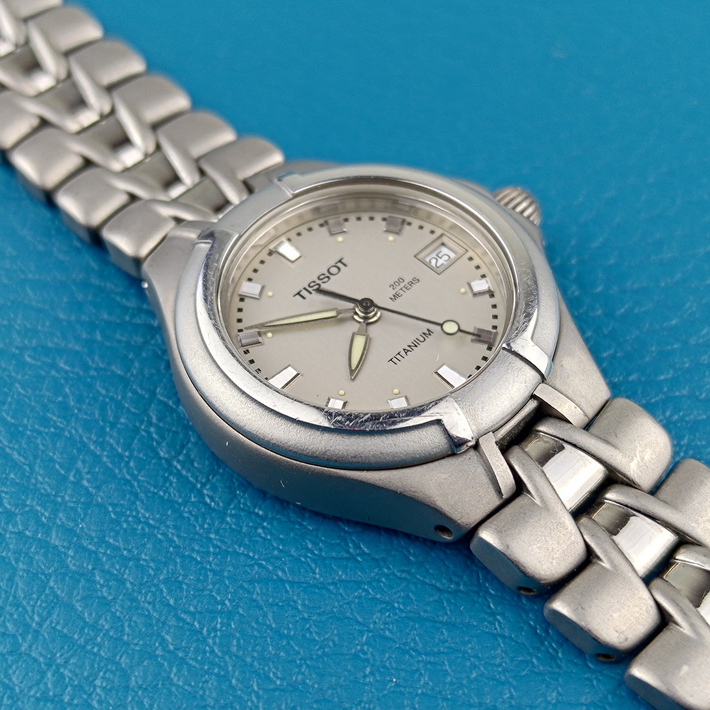 Tissot Titanium T640