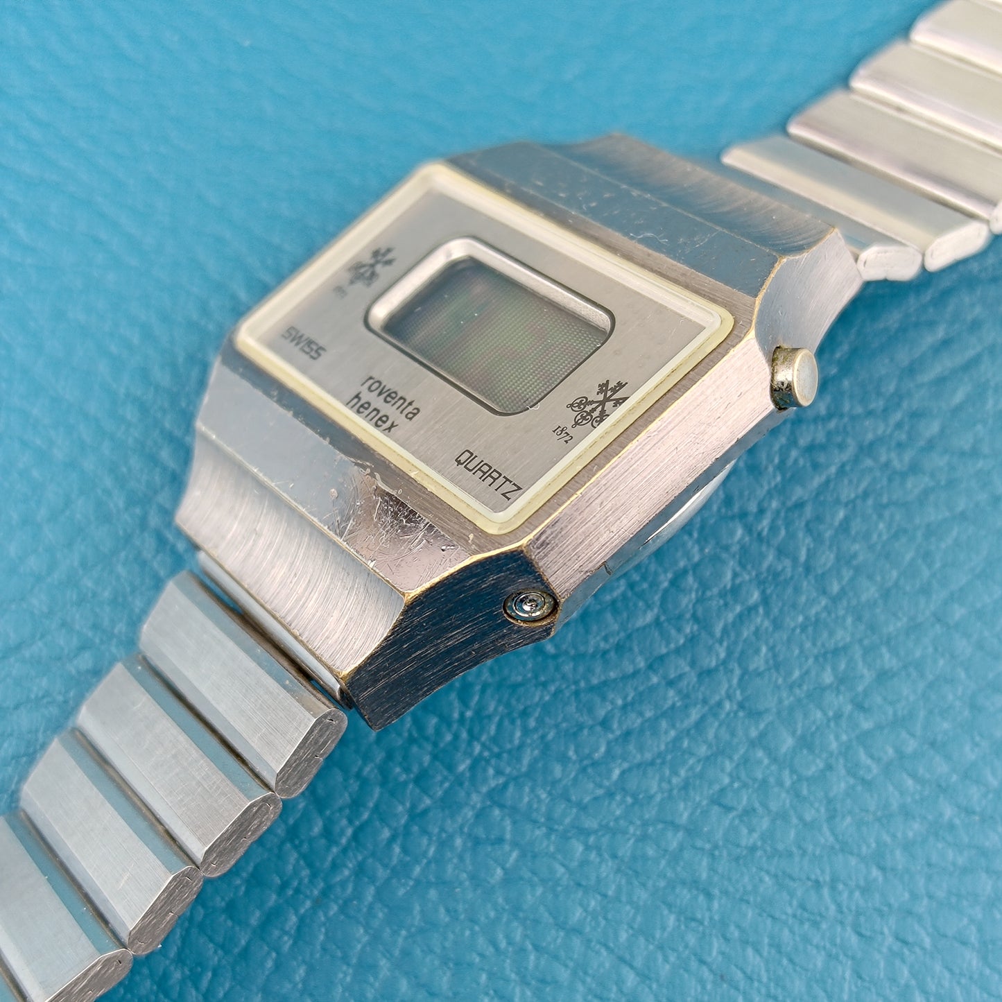 Roventa Henex LCD for UBS