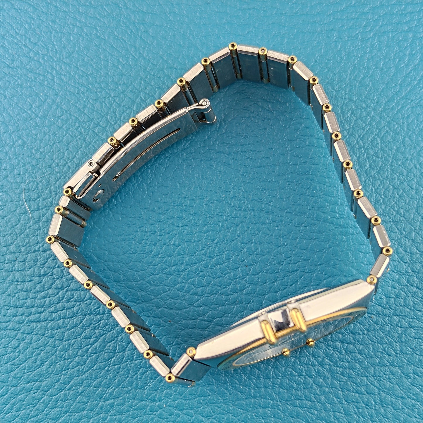 Omega Constellation Manhattan Day-Date 3961069