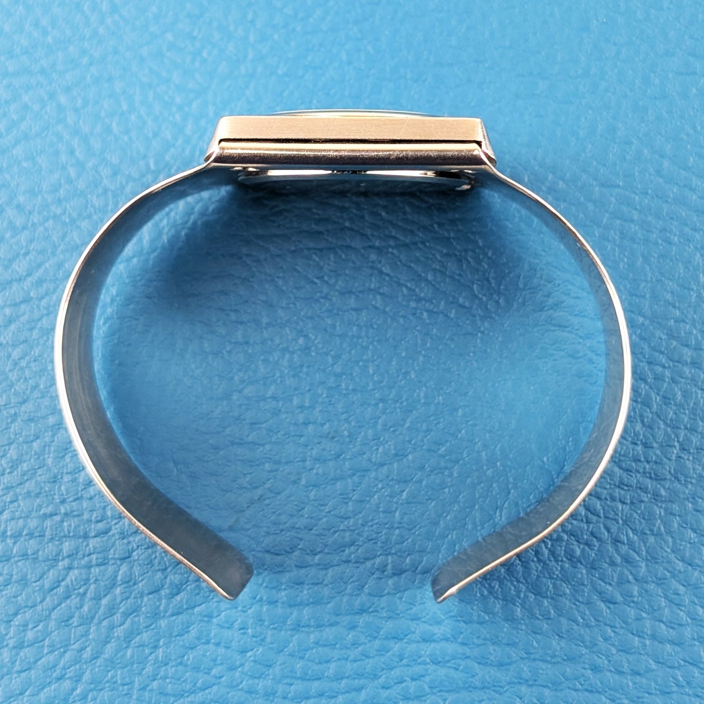 Gubelin G Quartz