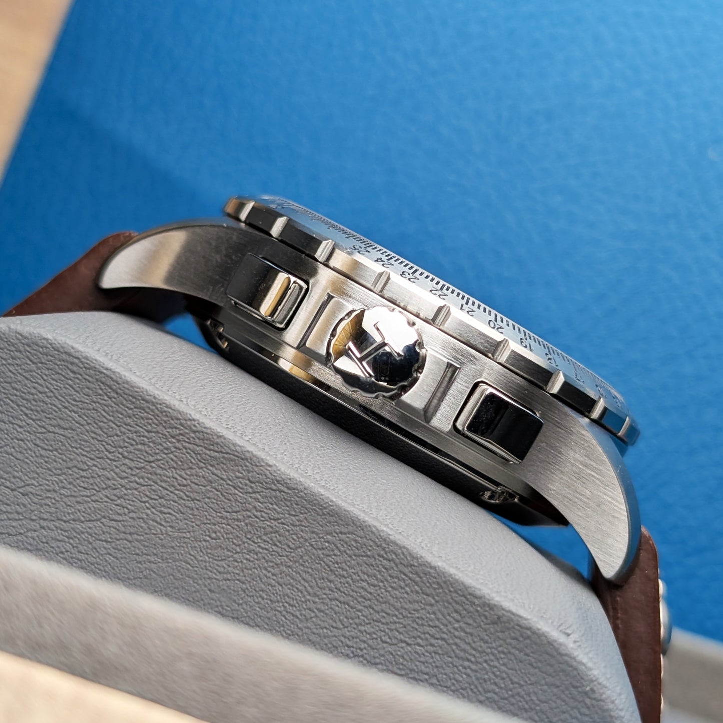 Hamilton Khaki Aviation X-Wind Auto Chronograph