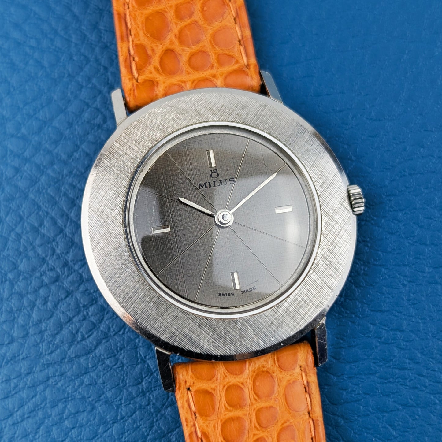 Milus DeLuxe Disco Volante