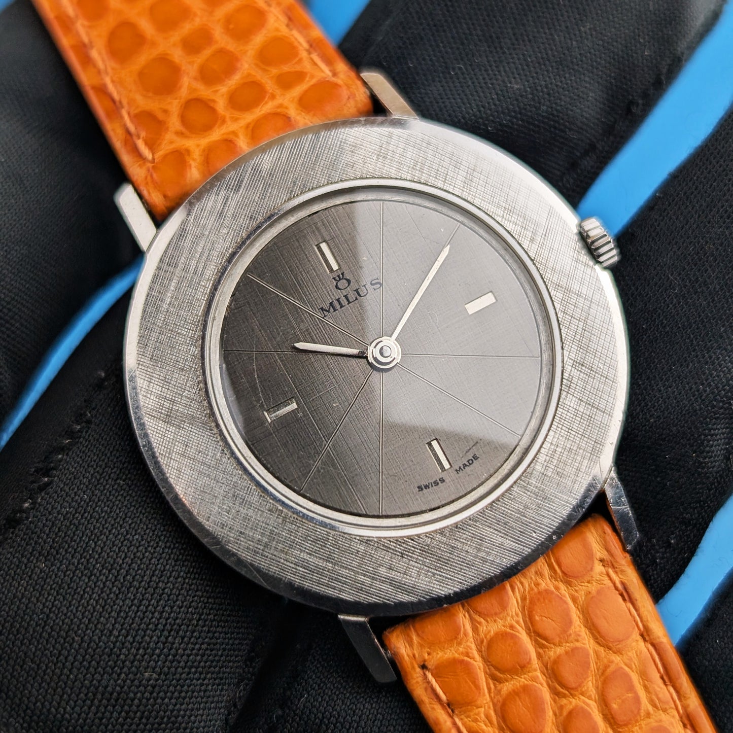 Milus DeLuxe Disco Volante